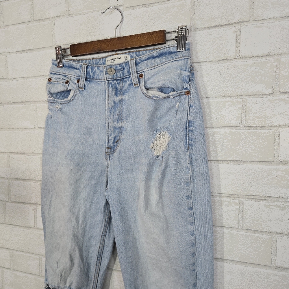 Abercrombie & Fitch The Mom high rise jeans - Picture 6 of 16